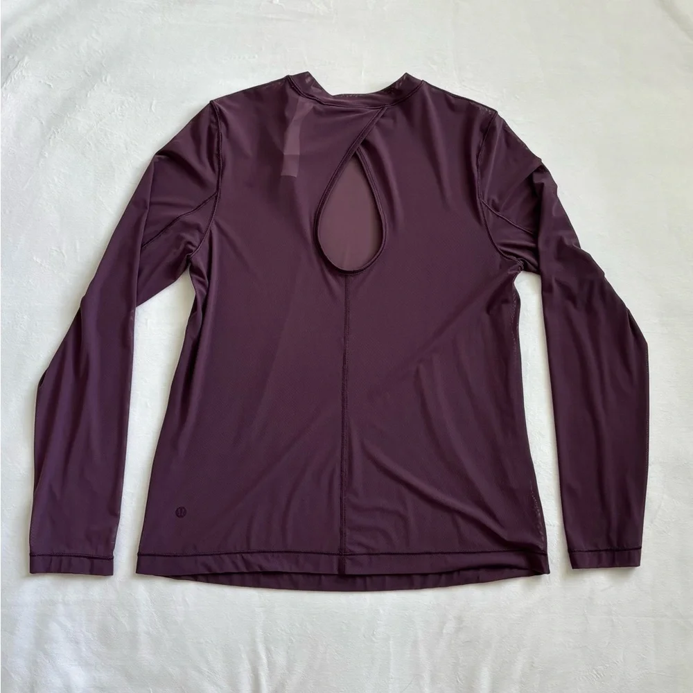 Lululemon Keyhole Mesh Long Sleeve Top Grape Thistle Size 6 NEVER WORN
